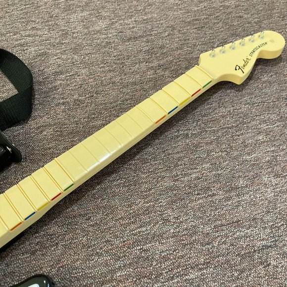 Harmonix Rock Band Guitar Fender Stratocaster Nintendo Wii w/ Dongle & Strap - Picture 3 of 9